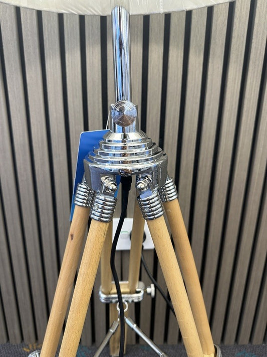 T109 Tripod Lamp (Foldable & Adjustable Height) DEMO - Galaxy Lighting NZ