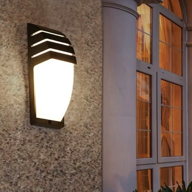 Outdoor Light A102-Black - Galaxy Lighting NZ