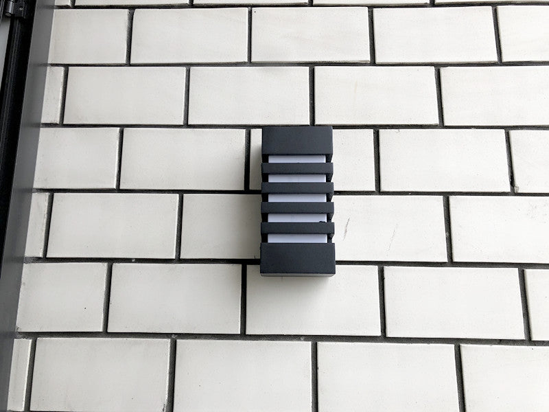 Outdoor Light A104-Black - Galaxy Lighting NZ