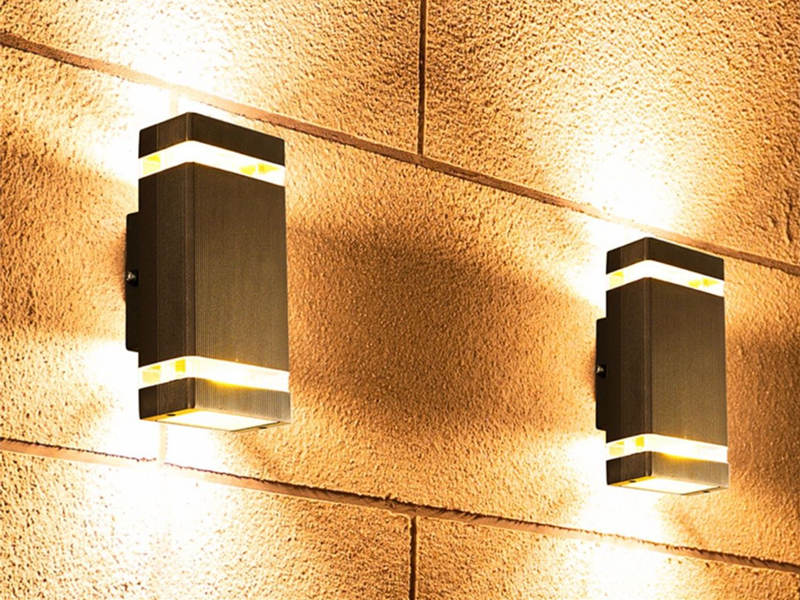 Black Outdoor Light A108-B - Galaxy Lighting NZ
