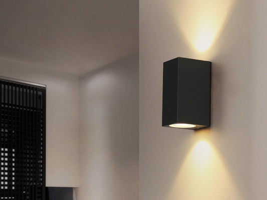 Black Outdoor Light A109-B - Galaxy Lighting NZ