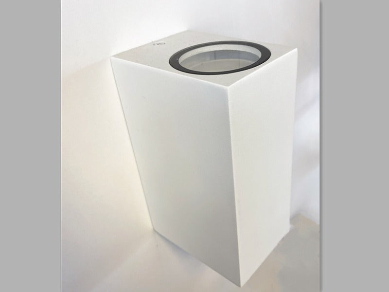 Outdoor Light A109-White - Galaxy Lighting NZ