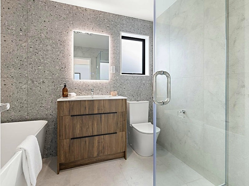 White Rim LED Demister Mirror KC600*800mm # - Galaxy Lighting NZ